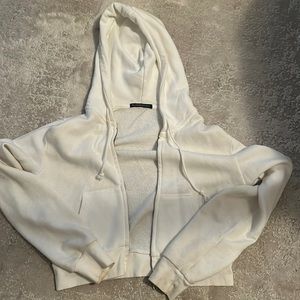 Brandy Melville cropped zip up